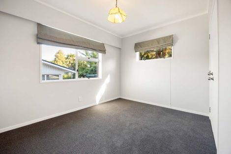 Photo of property in 5 Lorraine Place, Glenview, Hamilton, 3206