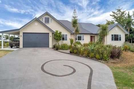 Photo of property in 308 One Tree Point Road, One Tree Point, 0118