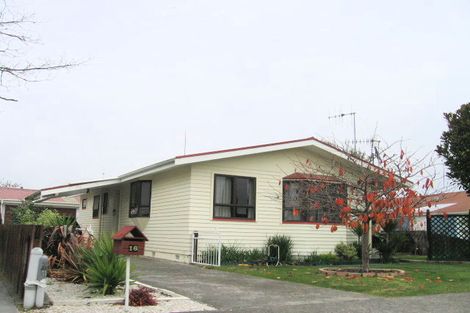 Photo of property in 16 Frickleton Street, Taradale, Napier, 4112