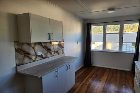 Photo of property in 36 Harris Street, Naenae, Lower Hutt, 5011