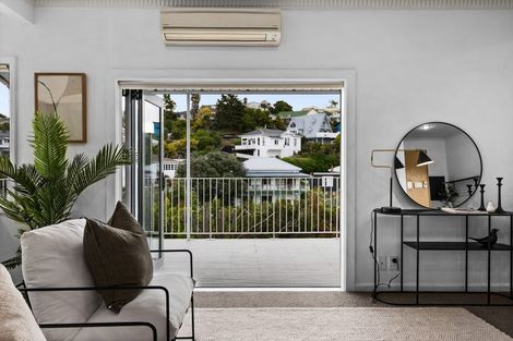 Photo of property in 3 Clyde Road, Bluff Hill, Napier, 4110
