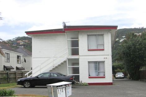 Photo of property in 218u1 Onepu Road, Lyall Bay, Wellington, 6022