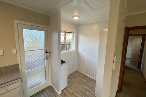 Photo of property in 2/29 Nikau Street, New Lynn, Auckland, 0600