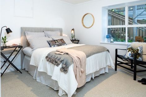 Photo of property in Hamilton Flats, 9u1 Hawker Street, Mount Victoria, Wellington, 6011
