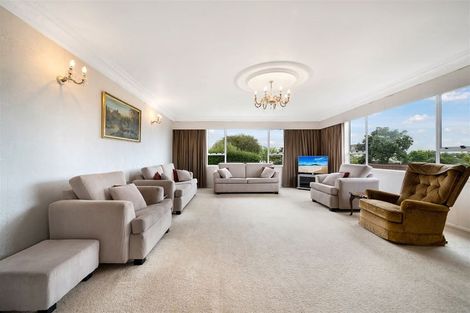 Photo of property in 81 Lynwood Road, New Lynn, Auckland, 0600