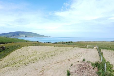 Photo of property in 19 Dudley Street, Orepuki, Riverton, 9881