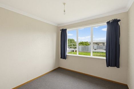 Photo of property in 12 Cargill Street, Levin, 5510