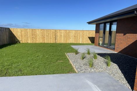 Photo of property in 72 Turuturu Road, Hawera, 4674