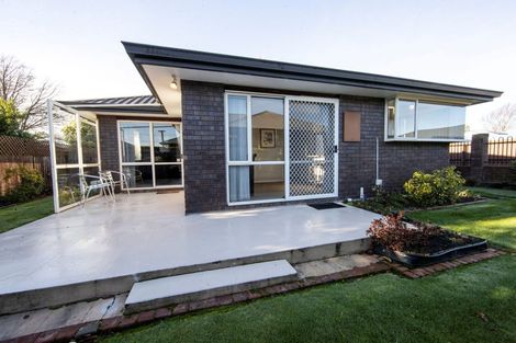 Photo of property in 2/134 Highsted Road, Casebrook, Christchurch, 8051