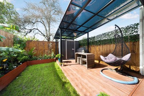 Photo of property in 10/47 Arawa Street, New Lynn, Auckland, 0600