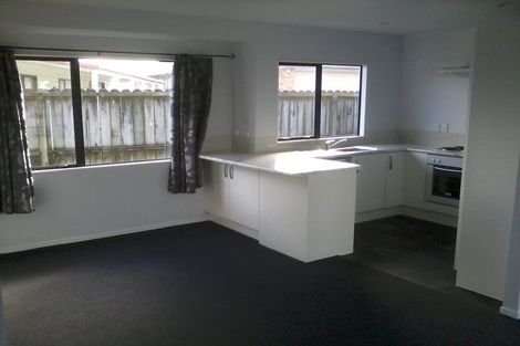 Photo of property in 12 O'sullivan Place, Waiuku, 2123