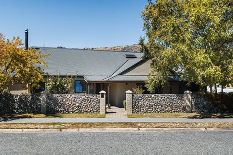 Photo of property in 61 Ortive Street, Cromwell, 9310