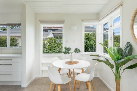 Photo of property in 2/74 Rokino Road, Hilltop, Taupo, 3330