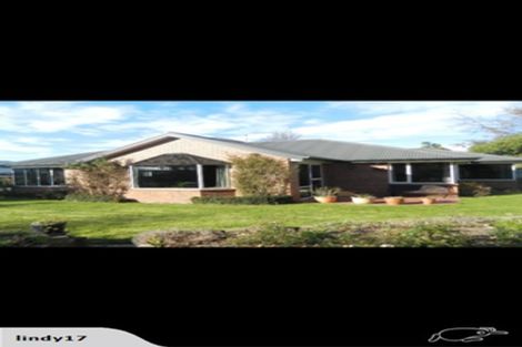 Photo of property in 2 Harrod Place, Rangiora, 7400