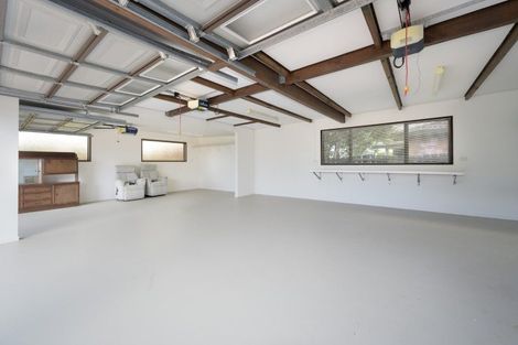 Photo of property in 35 Clivedene Street, Matua, Tauranga, 3110