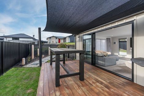 Photo of property in 64 Heathfield Drive, Mosgiel, 9024