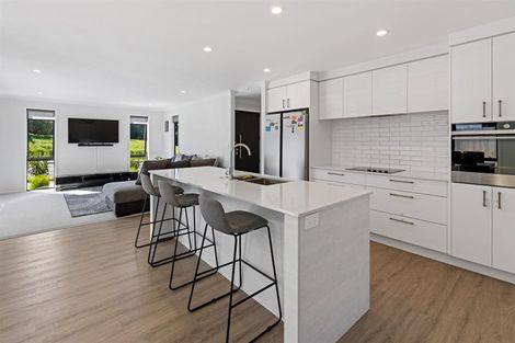 Photo of property in 79 Kennedy Road, Pyes Pa, Tauranga, 3112