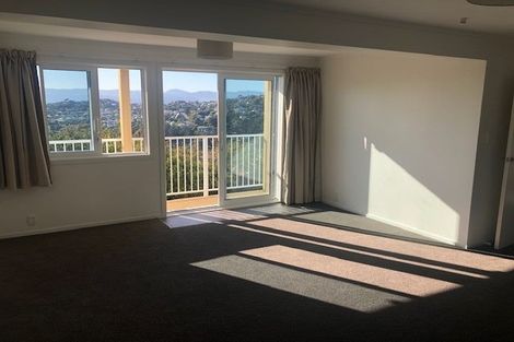 Photo of property in 1/48 Winston Street, Crofton Downs, Wellington, 6035
