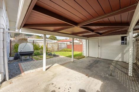 Photo of property in 56f2- Ward Street, Trentham, Upper Hutt, 5018