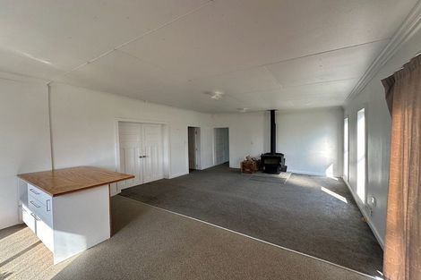 Photo of property in 104 Centennial Avenue, Waitara, 4320