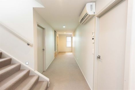 Photo of property in 19b Comber Place, Johnsonville, Wellington, 6037