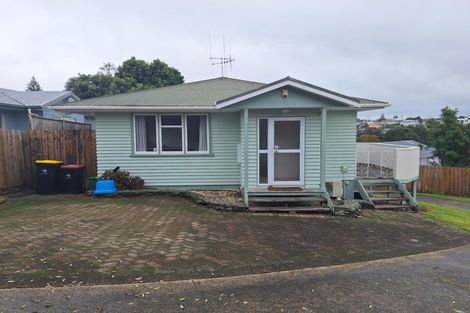 Photo of property in 33 Henderson Crescent, Parkvale, Tauranga, 3112