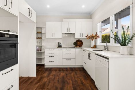 Photo of property in 86 Te Mata Road, Havelock North, 4130