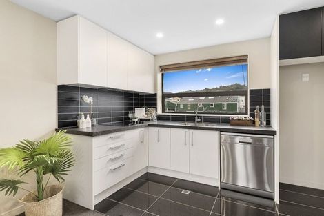 Photo of property in 17/31u Princess Terrace, Newtown, Wellington, 6021