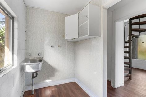 Photo of property in 9 Hardie Street, Mangere East, Auckland, 2024