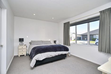 Photo of property in 10 Peak Crescent, Kaiapoi, 7630