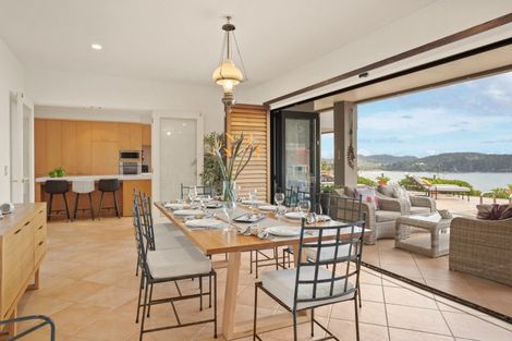 Photo of property in 73 Radar Road, Hot Water Beach, Whitianga, 3591