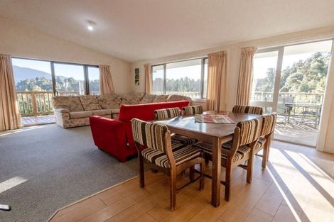 Photo of property in 15 Punga Grove, Lake Kaniere, Kokatahi, 7881