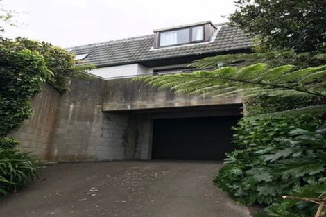 Photo of property in 3a Donald Crescent, Karori, Wellington, 6012