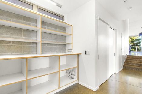 Photo of property in 13 Bella Vista, Melrose, Wellington, 6023
