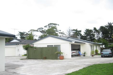 Photo of property in 76a Reelick Avenue, Pakuranga Heights, Auckland, 2010