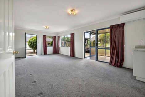 Photo of property in 4/32 Mill Road, Lower Vogeltown, New Plymouth, 4310