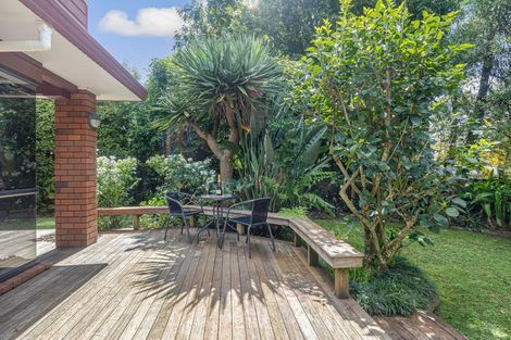 Photo of property in 379 Hobsonville Road, Hobsonville, Auckland, 0618