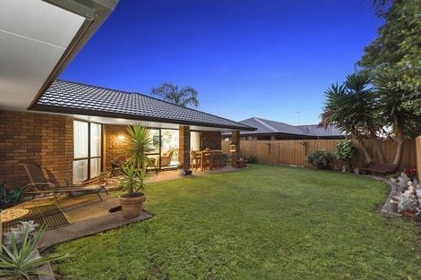Photo of property in 64 Nielsen Gardens, Rototuna, Hamilton, 3210