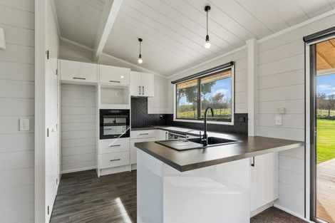 Photo of property in 67 Mosston Road, Castlecliff, Whanganui, 4501