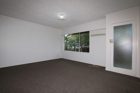 Photo of property in 7/126 Lynwood Road, New Lynn, Auckland, 0600