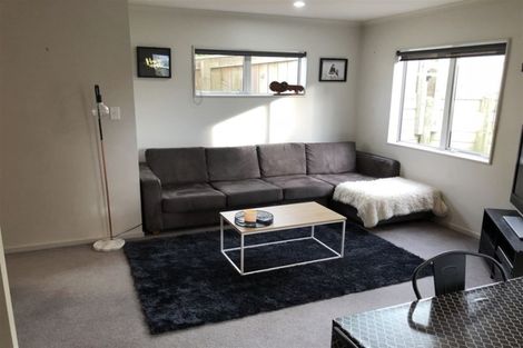 Photo of property in 16u3 Black Rock Road, Newlands, Wellington, 6037