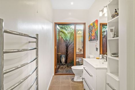 Photo of property in 339 Withells Road, Avonhead, Christchurch, 8042