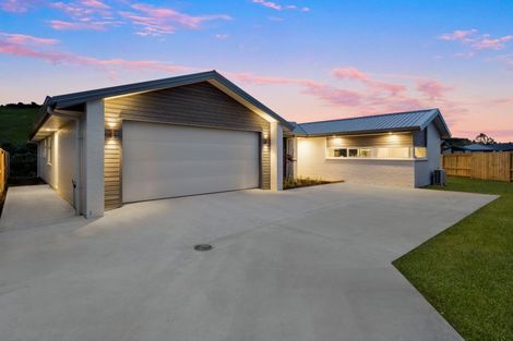 Photo of property in 156 Adler Drive, Ohauiti, Tauranga, 3112