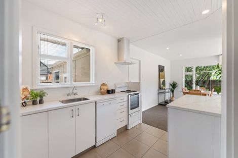 Photo of property in 24 Camelot Street, Ilam, Christchurch, 8041