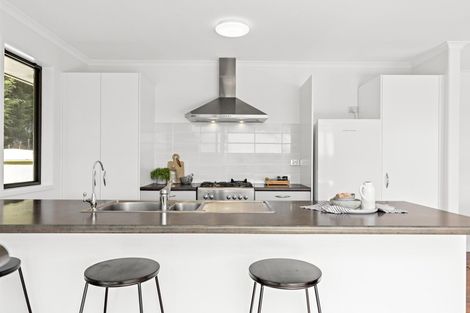 Photo of property in 21 Hepburn Creek Road, Warkworth, 0981