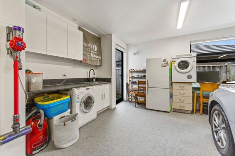 Photo of property in 41 Cyrus Street, Whalers Gate, New Plymouth, 4310