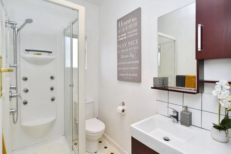 Photo of property in 49 Mackenzie Avenue, Woolston, Christchurch, 8023