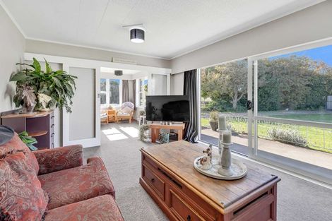 Photo of property in 224 Aranui Road, Kairanga, Palmerston North, 4475