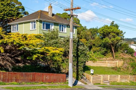 Photo of property in 101 Hereford Street, Cannons Creek, Porirua, 5024