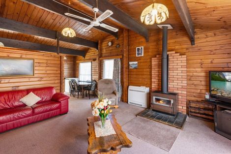 Photo of property in 34 Black Peak Road, Omarama, 9412